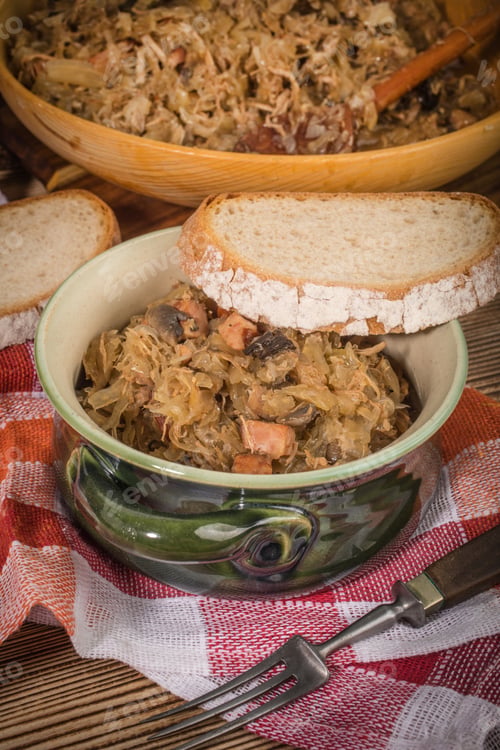 Preview: Bigos - stewed cabbage with meat,dried mushrooms and smoked sausage.