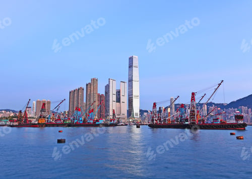 Preview: Hong Kong harbour with working ship