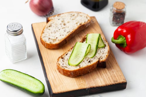 Preview: Sandwich making
