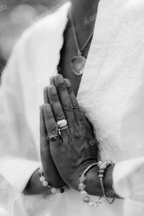 Preview: Gratefulness Meditation Hand Gesture