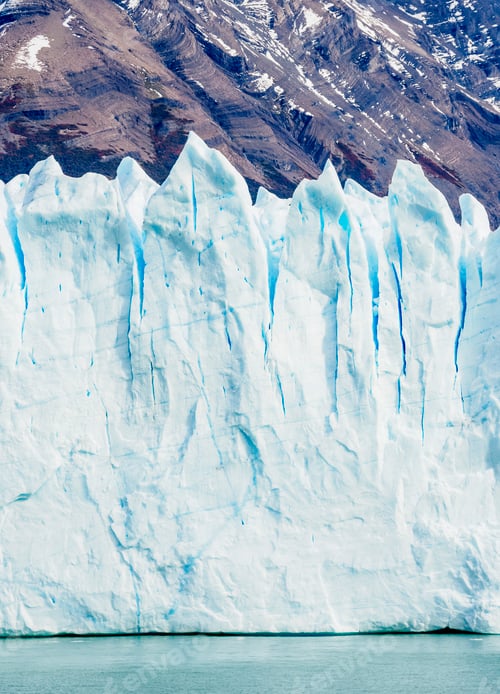 Preview: Perito Moreno Glacier in Patagonia, Argentina