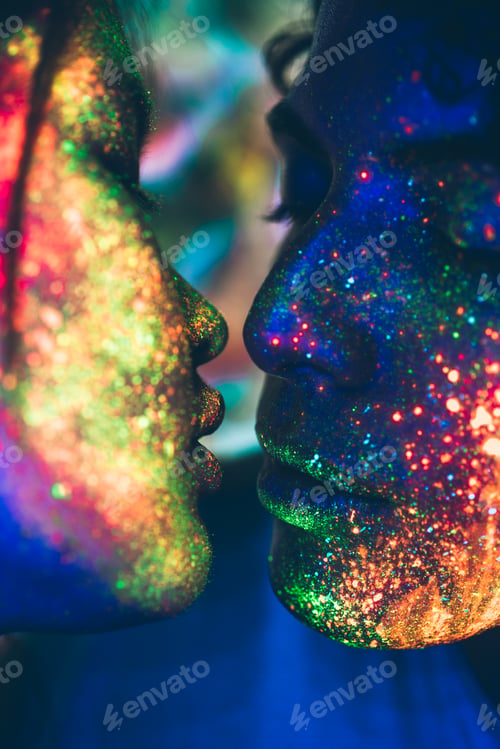 Preview: fluo powders faces