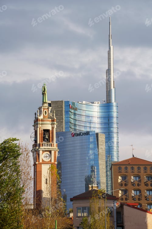 Preview: Milan: buildings of Porta Nuova seen from Cimitero Monumentale