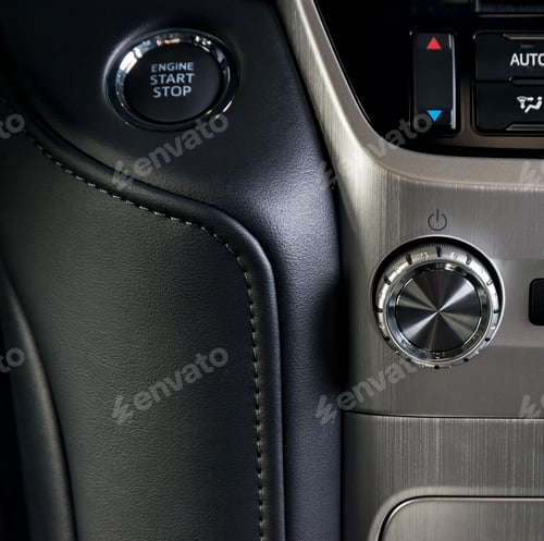 Vista previa: botones de control multimedia, detalles del interior de un automóvil moderno