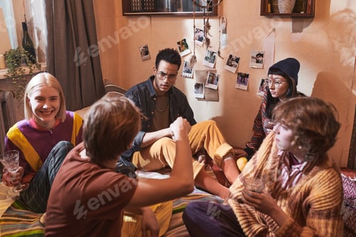 Preview: Friends at a party at home