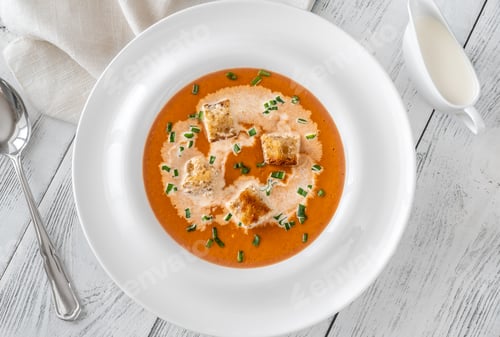 Preview: Bisque - famous French seafood soup