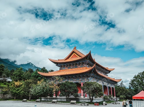 Preview: Closeup shot of a Chinese temple
