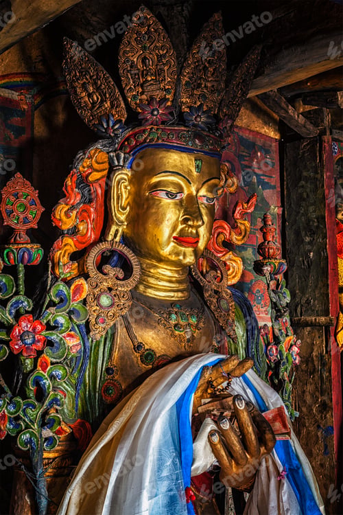 Preview: Maitreya Buddha statue