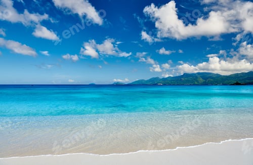 Preview: Beautiful Anse Soleil beach at Seychelles