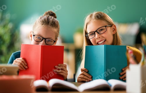Preview: Children are learning in the class
