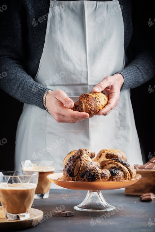 Preview: Concept of a traditional italian breakfast