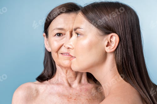 Preview: Women standing by each other