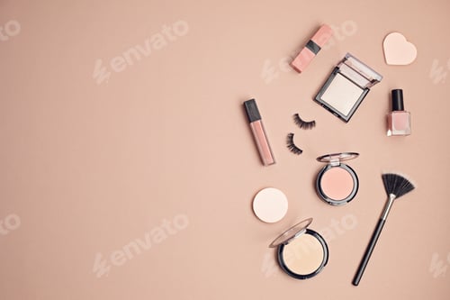 Preview: Flat lay with set of professional decorative cosmetics, makeup tools and woman spring, summer