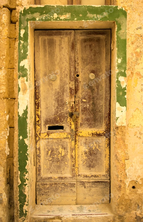 Preview: Old door