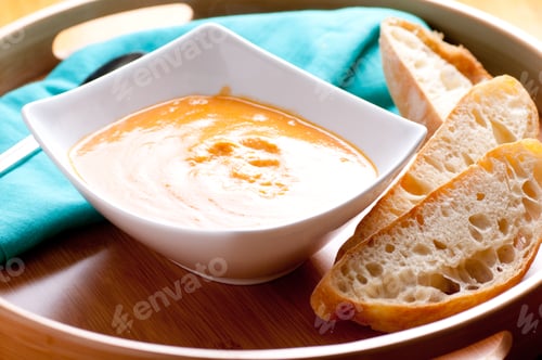 Preview: chickepea and tomato soup