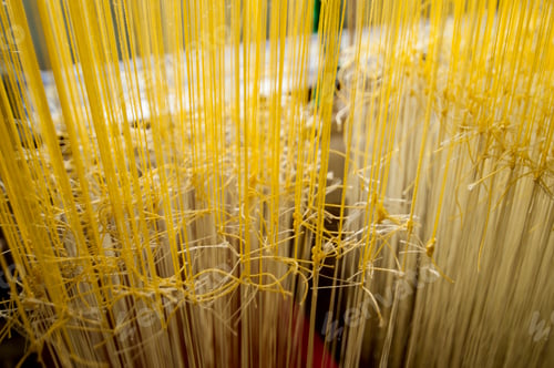 Preview: Weaving Kanchipuram silk sari.