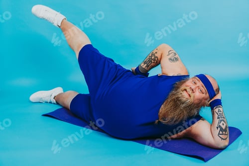 Preview: Fat man doing sport
