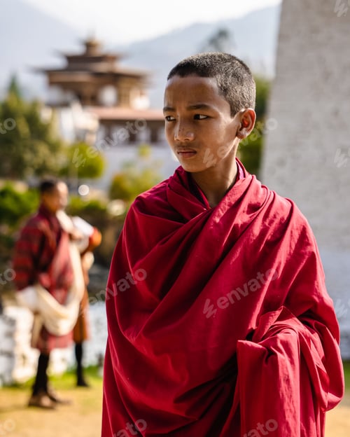 Preview: Bhutanese worshiper at Tshechu festival