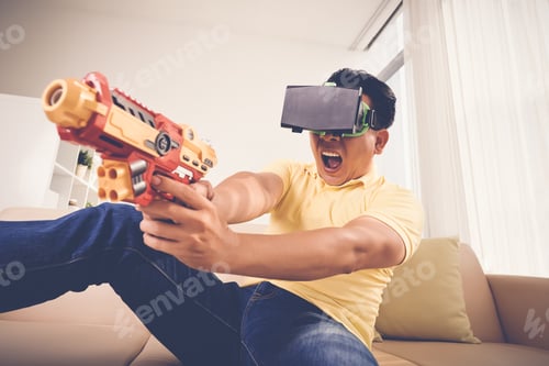 Preview: Playing video game