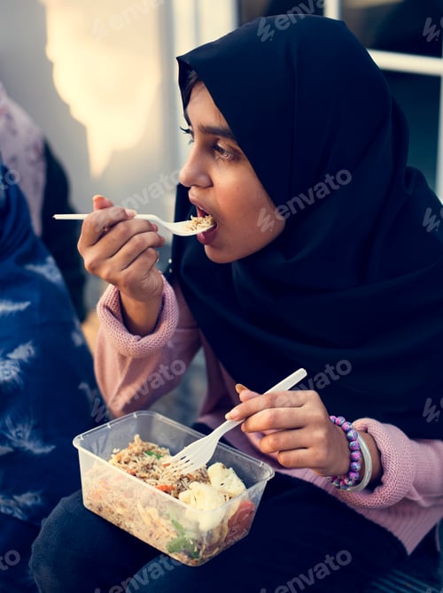 Preview: Young Muslim student