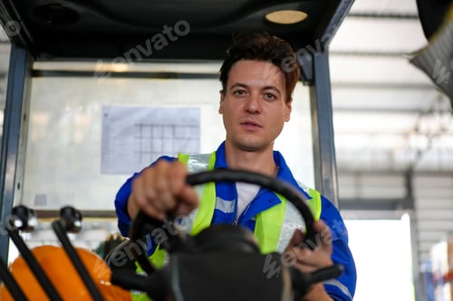 Preview: Young warehouse workers working together. Business distribution supply and logistic shipment.