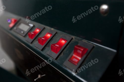 Preview: Red switches on coffee machine
