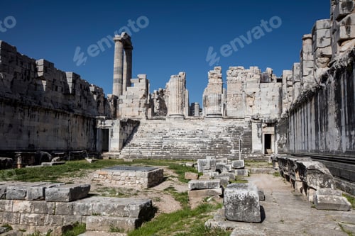 Preview: View of Temple of Apollo in antique city of Didyma, Aydin,Turkey