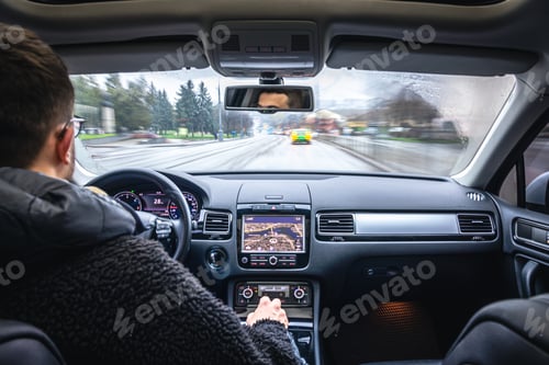Preview: Hands on the wheel when driving at high speed from inside the car.