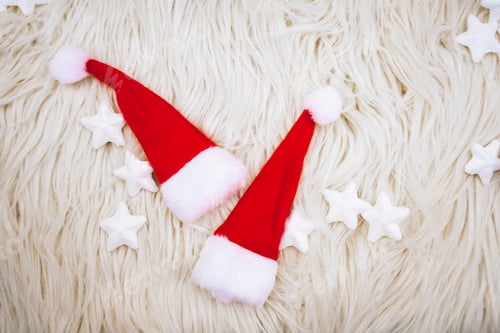 Preview: Colorful christmas images with santas hat, christmas trees and stars
