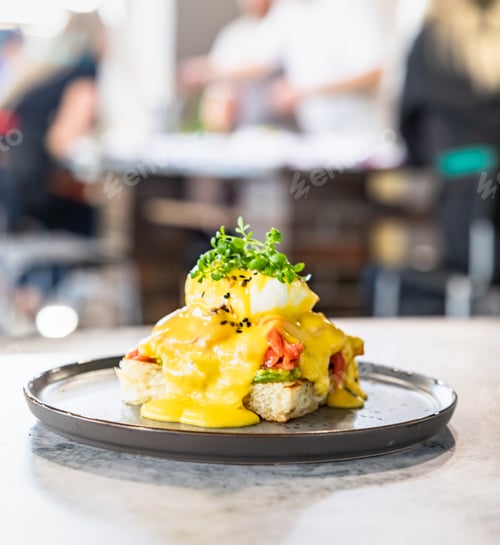Preview: Toast with egg benedict and salmon.