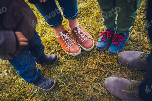Vista previa: family autumn shoes outfit