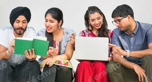 Preview: Friends Hangout Book Laptop Concept