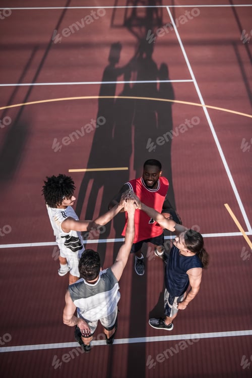 Preview: Guys playing basketball
