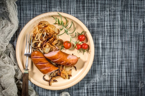 Preview: Fried sausage with onion.