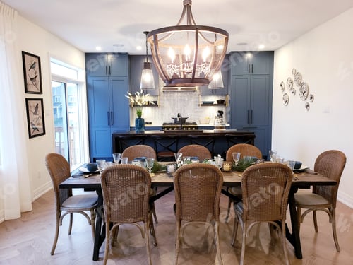 Preview: Beautiful interior design with charming furniture and huge chandelier