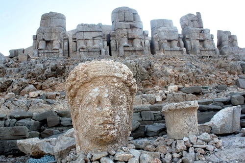 Preview: Ancient statues on top of Mount Nemrut in South East Turkey. Kingdom of Commagene.