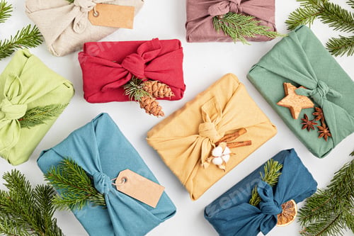 Preview: Furoshiki gifts. Eco friendly alternative green Xmas presents