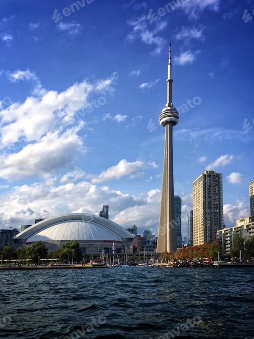 Preview: Toronto tower from lake