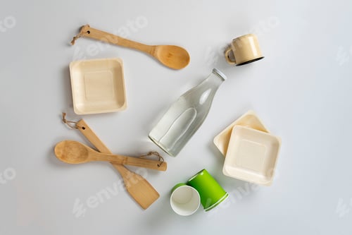 Preview: a flat lay mix of the handmade biodegradable eco friendly organic dish made of bamboo, paper