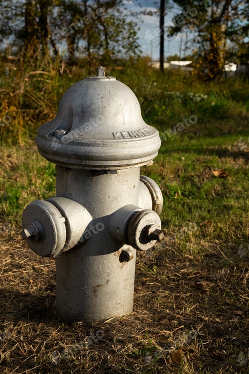 Preview: Vertical shot of an old fire hydrant