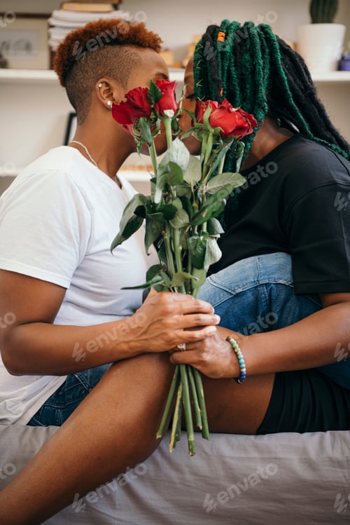 Preview: Lesbian couple love