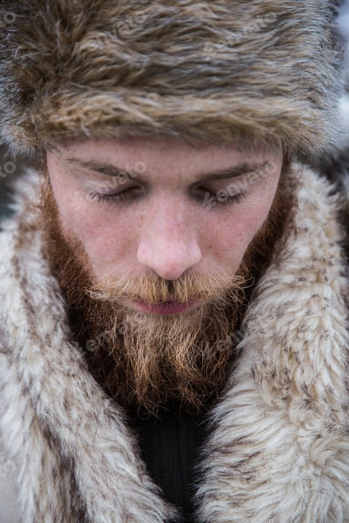 Preview: Mid adult man with beard, portrait