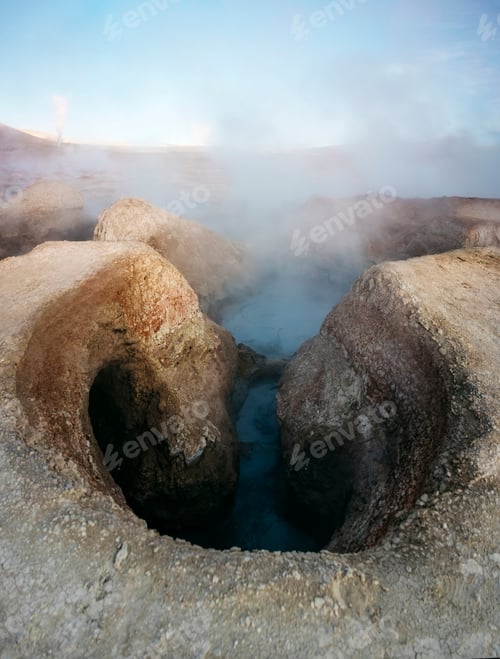 Preview: Geysers Sol de Manana in Bolivia
