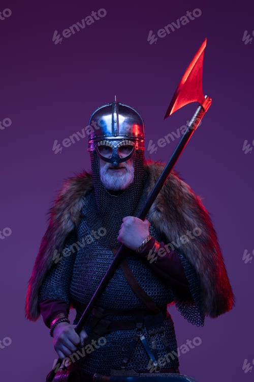 Preview: Elder violent knight with axe dressed in chain mail