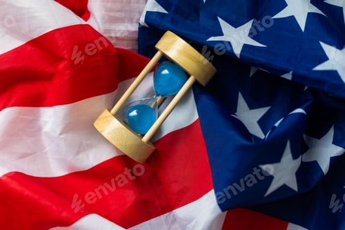 Preview: Sand-glass in the American flag