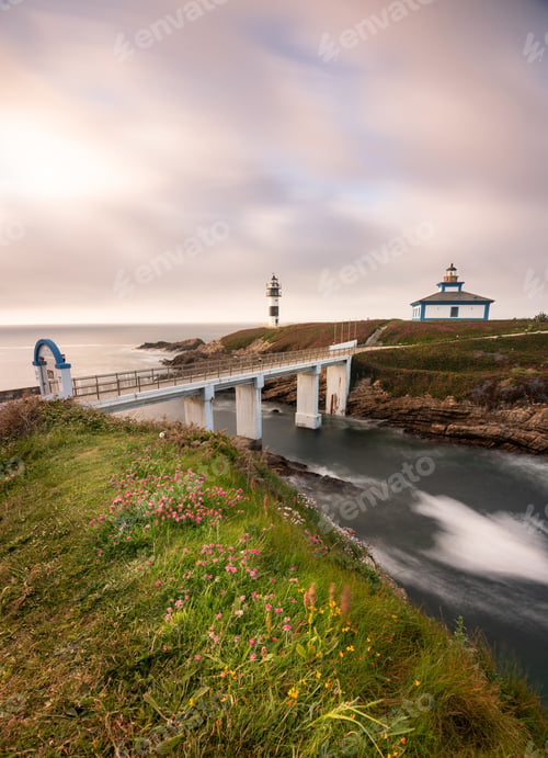 Preview: Bridge over river near sea