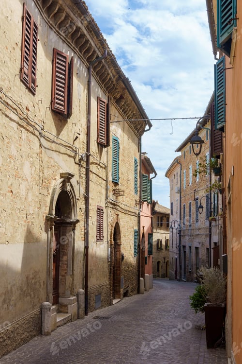Preview: Corinaldo, medieval city