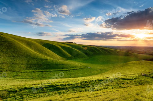 Preview: Dramatic sunset over The Manger at Uffington in Oxforshire,