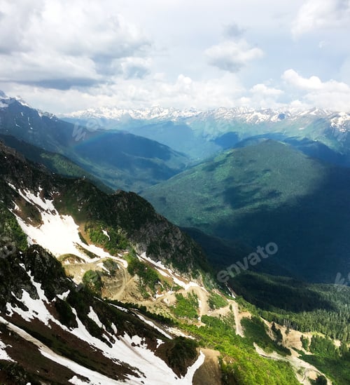 Preview: spring mountains