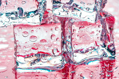 Preview: Ice cubes on pink background